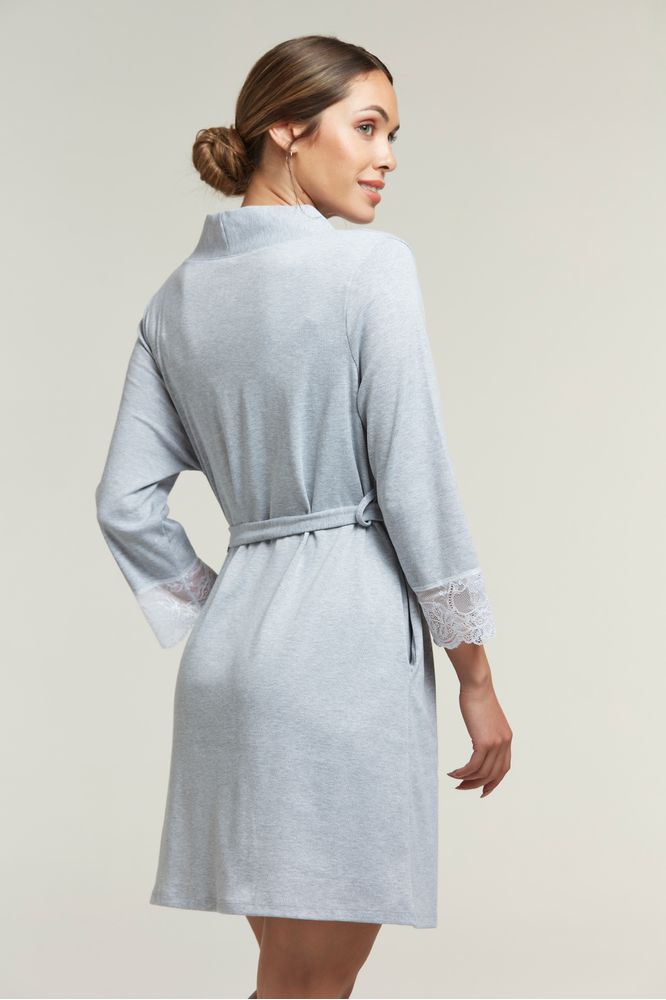 SL15805_gris_2-selu-bata-maternal-detalle-puntilla-manga-puño-reeb