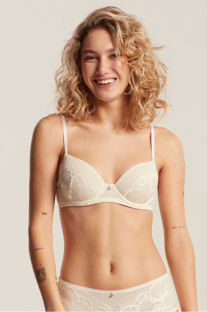 SL4405_marfil_2-selu-corpino-taza-soft-elysia-puntilla-breteles-confort-