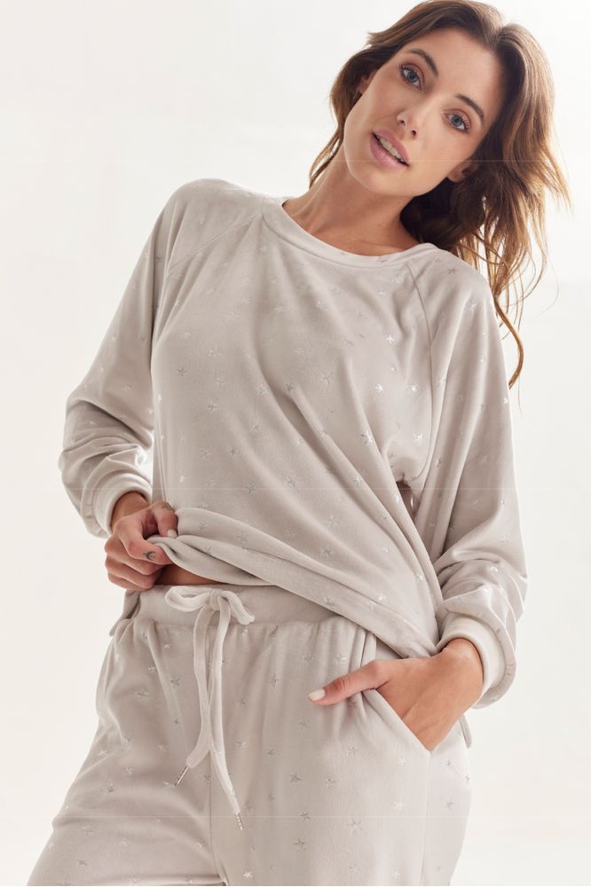 SL21058_gris_5-selu-pijama-martino-invierno-plush-abrigado-estampado-buzo-manga-larga-pantalon.jpg